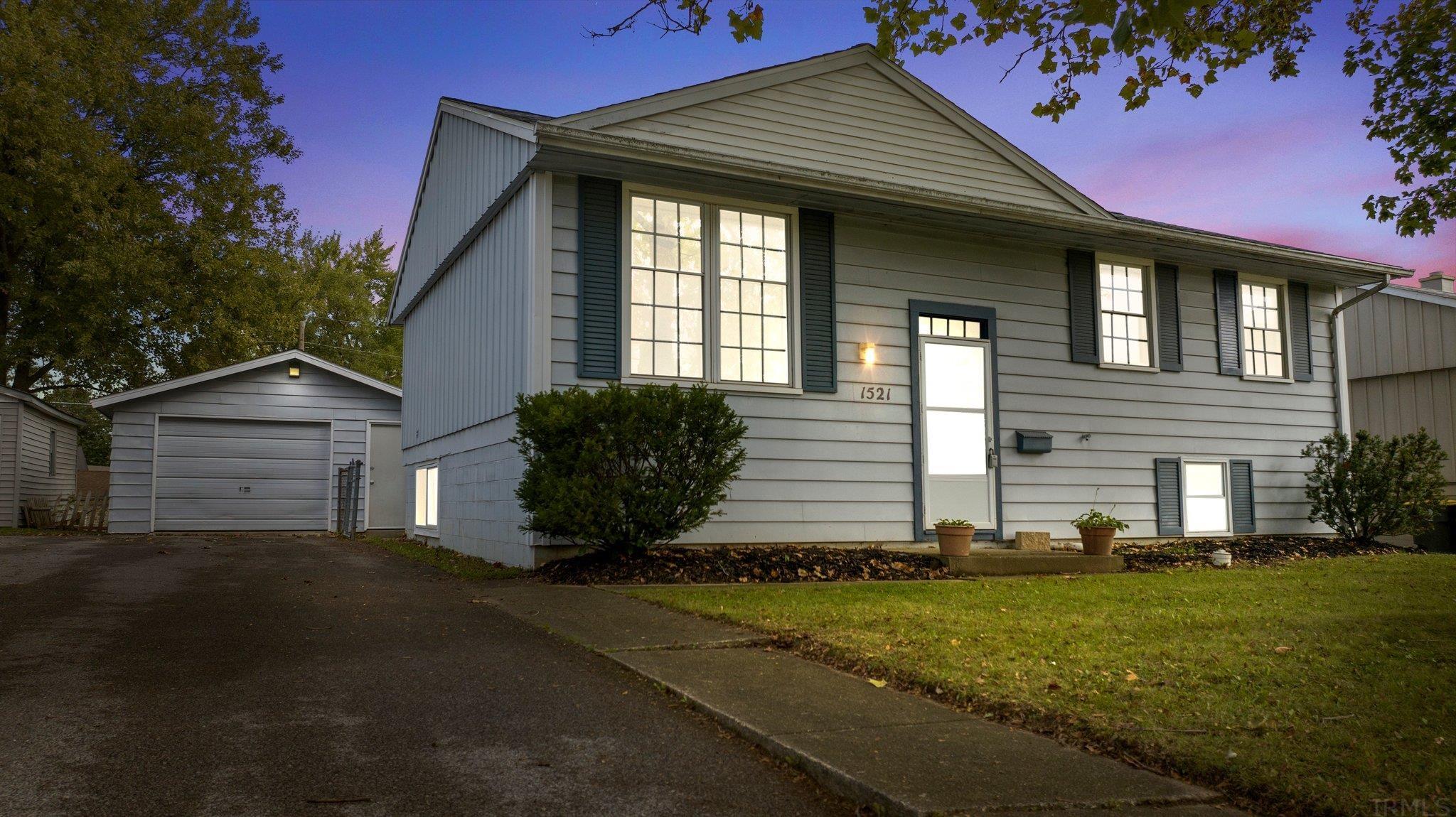 1521 Cinnamon Road Fort Wayne, IN 46825 - Photo 1 of 34 Gallery Image 1