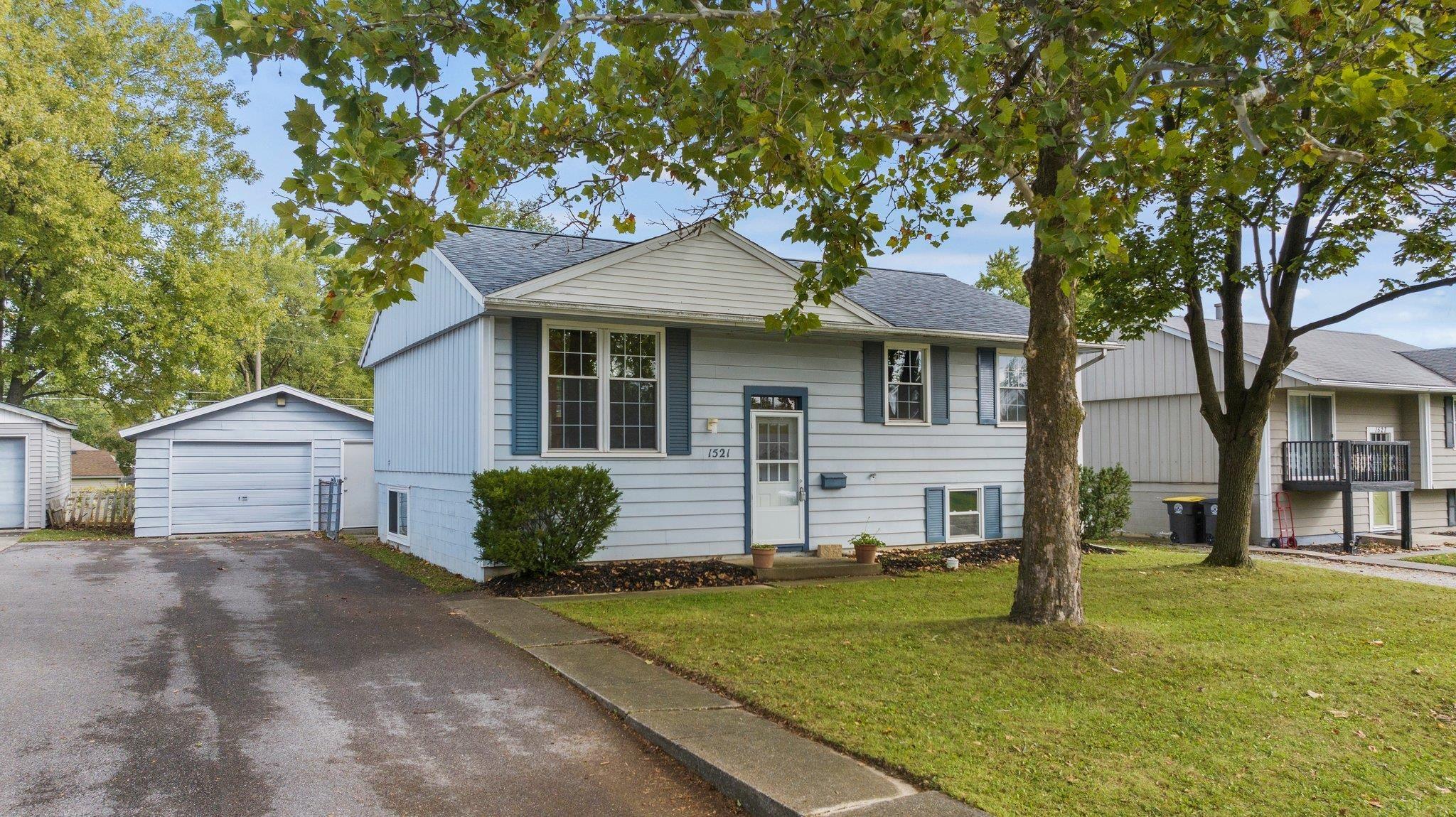 1521 Cinnamon Road Fort Wayne, IN 46825 - Photo 3 of 34 Gallery Image 3
