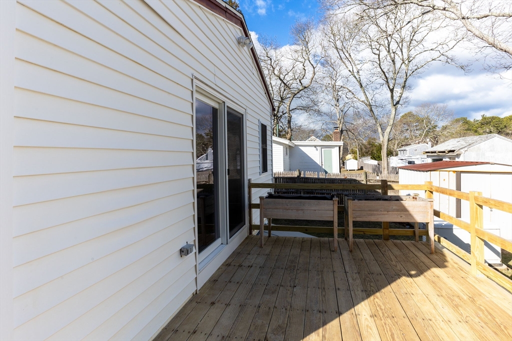 10 Regent Avenue Wareham, MA 02571 - Photo 12 of 39