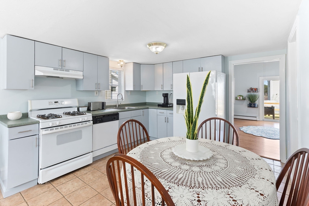 10 Regent Avenue Wareham, MA 02571 - Photo 24 of 39