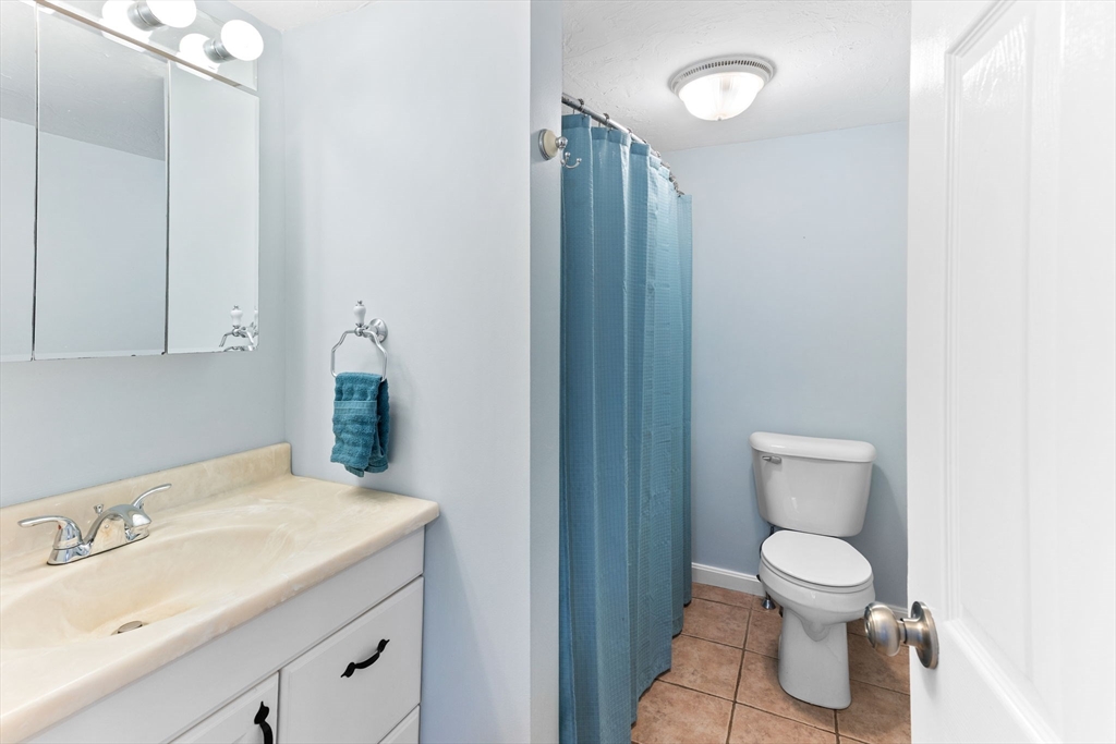10 Regent Avenue Wareham, MA 02571 - Photo 27 of 39