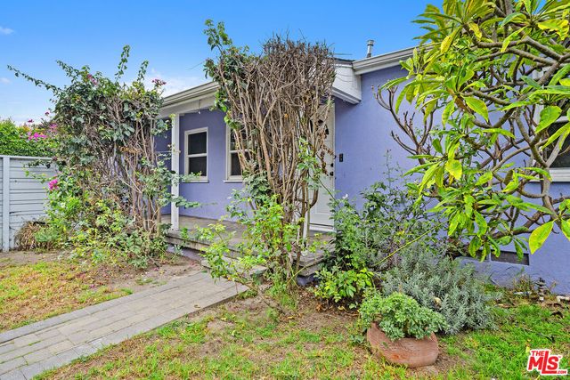 $1,399,000 | 12717 Culver Boulevard, Los Angeles, CA 90066