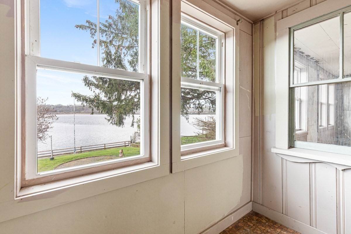 1292 Riverside Avenue Somerset, MA 02726 - Photo 25 of 40 Gallery Image 25