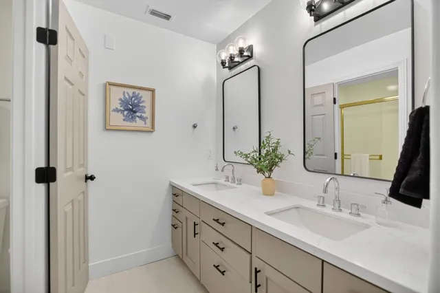 $499,000 | 501 Dunbarton Circle, Sacramento, CA 95825