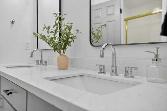 $499,000 | 501 Dunbarton Circle, Sacramento, CA 95825