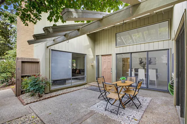 $499,000 | 501 Dunbarton Circle, Sacramento, CA 95825