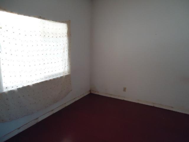 1340 E Street Reedley, CA 93654 - Photo 4 of 12