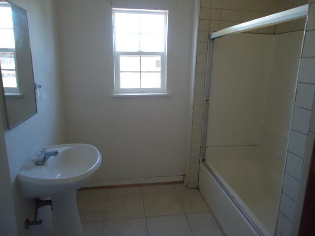 1340 E Street Reedley, CA 93654 - Photo 10 of 12