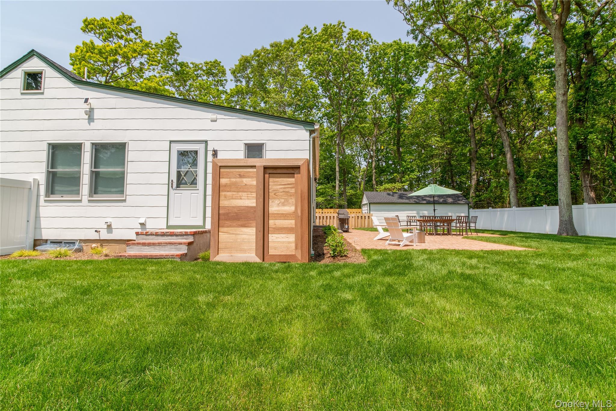 1850 Rocky Point Road East Marion, NY 11939 - Photo 19 of 23