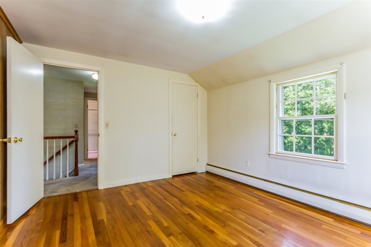 1029 Ray Street Manchester, NH 03104 - Photo 18 of 34 Gallery Image 18