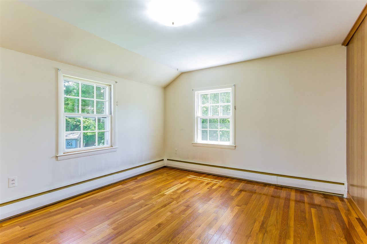 1029 Ray Street Manchester, NH 03104 - Photo 19 of 34 Gallery Image 19