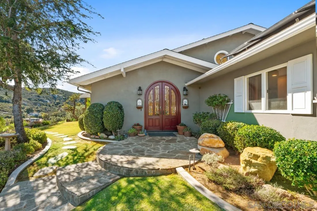 16033 Stoney Acres Road Poway, CA 92064 - Photo 10 of 60