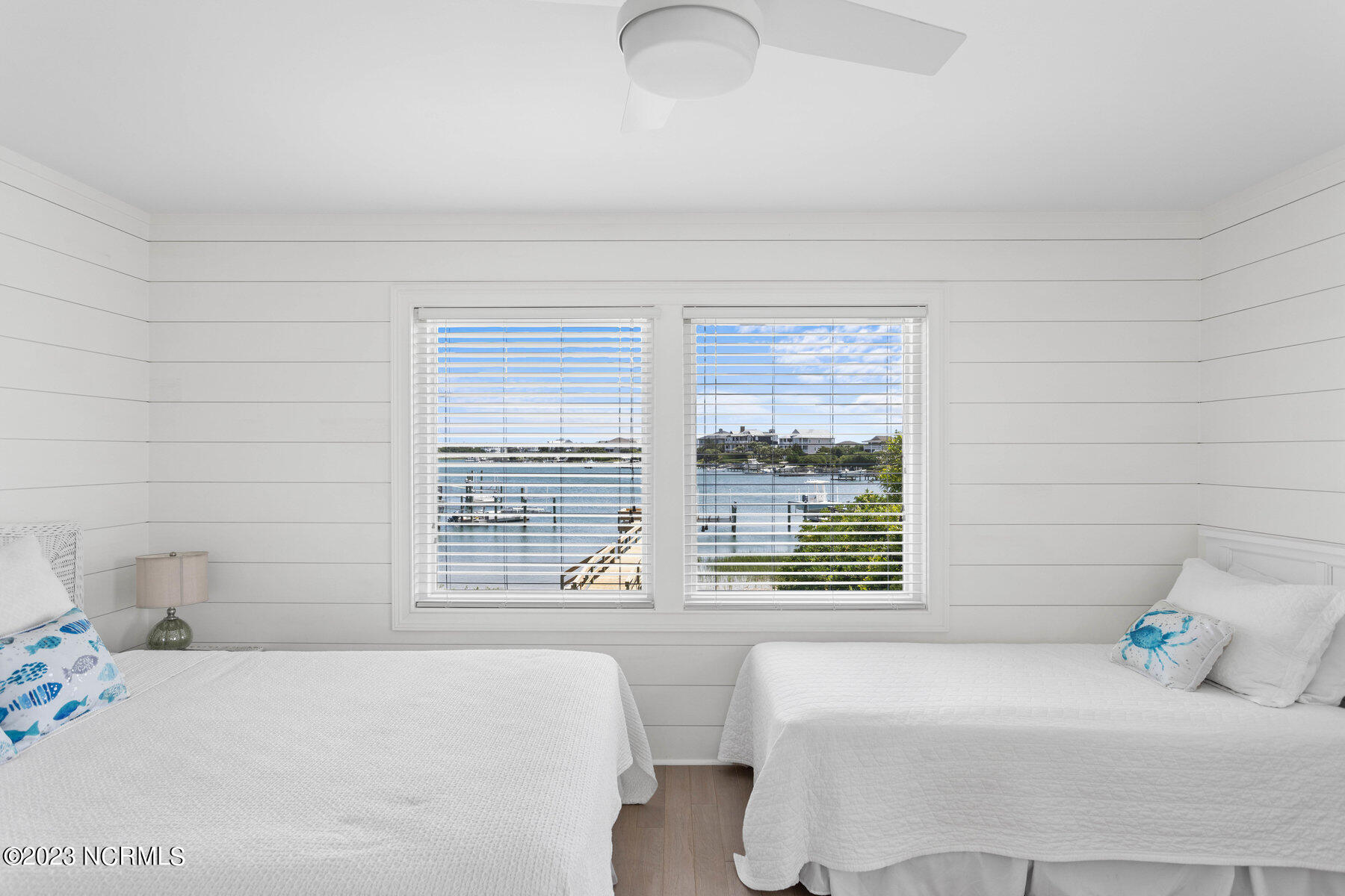 22 Pipers Neck Road Wilmington, NC 28411 - Photo 20 of 38 044_22_pipers_neck_road-44