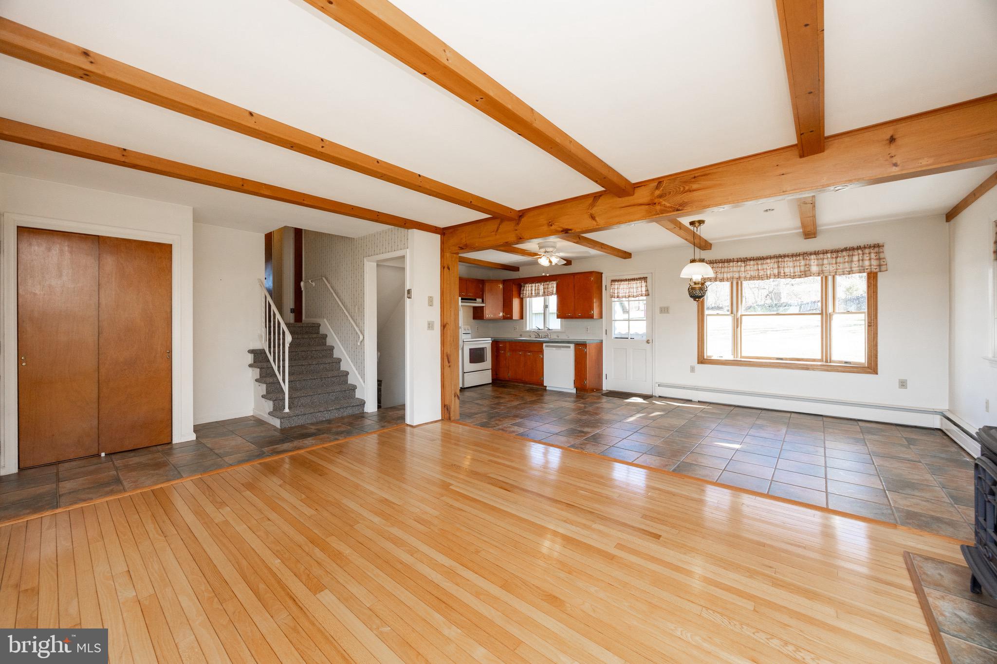 56 Bard Road Pottstown, PA 19465 - Photo 26 of 53 Living Room