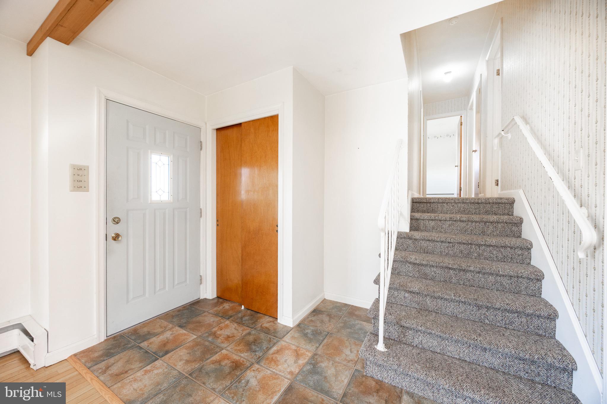 56 Bard Road Pottstown, PA 19465 - Photo 32 of 53 Foyer