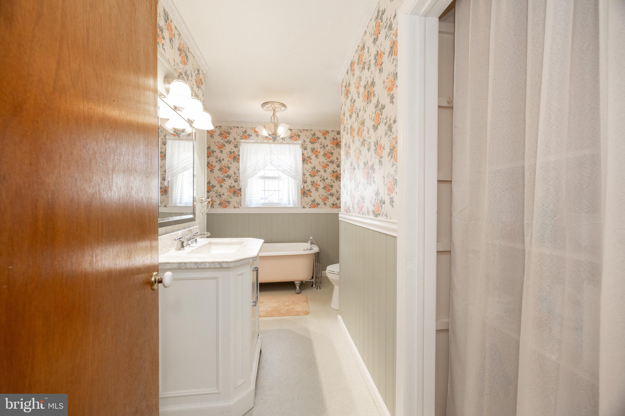 56 Bard Road Pottstown, PA 19465 - Photo 39 of 53 Full Bath