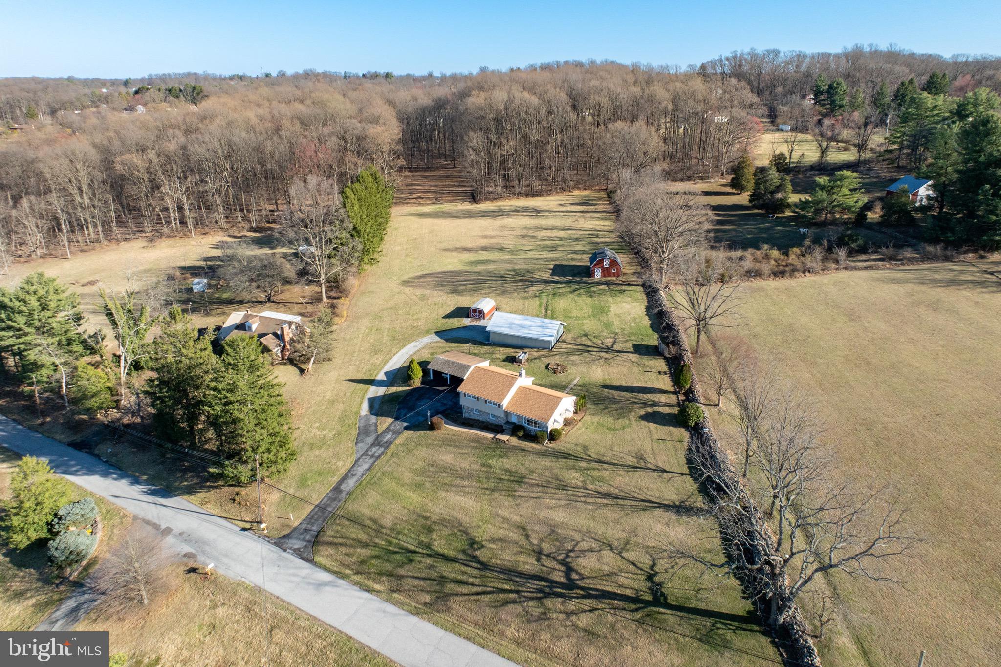 56 Bard Road Pottstown, PA 19465 - Photo 7 of 53