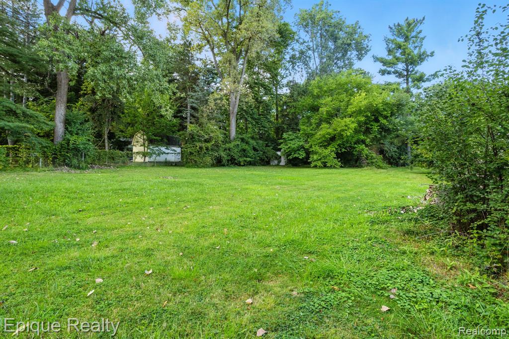 3480 Hazelton Avenue Rochester Hills, MI 48307 - Photo 18 of 20
