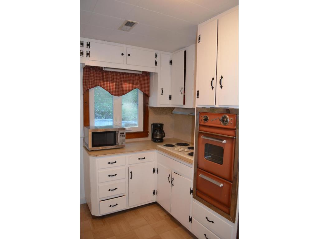 706 Bramble Road Greeneville, TN 37743 - Photo 14 of 36 Photo 14