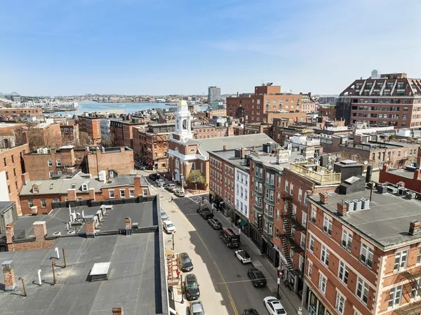$675,000 | 371 Hanover Street, Unit 2, Boston, MA 02113