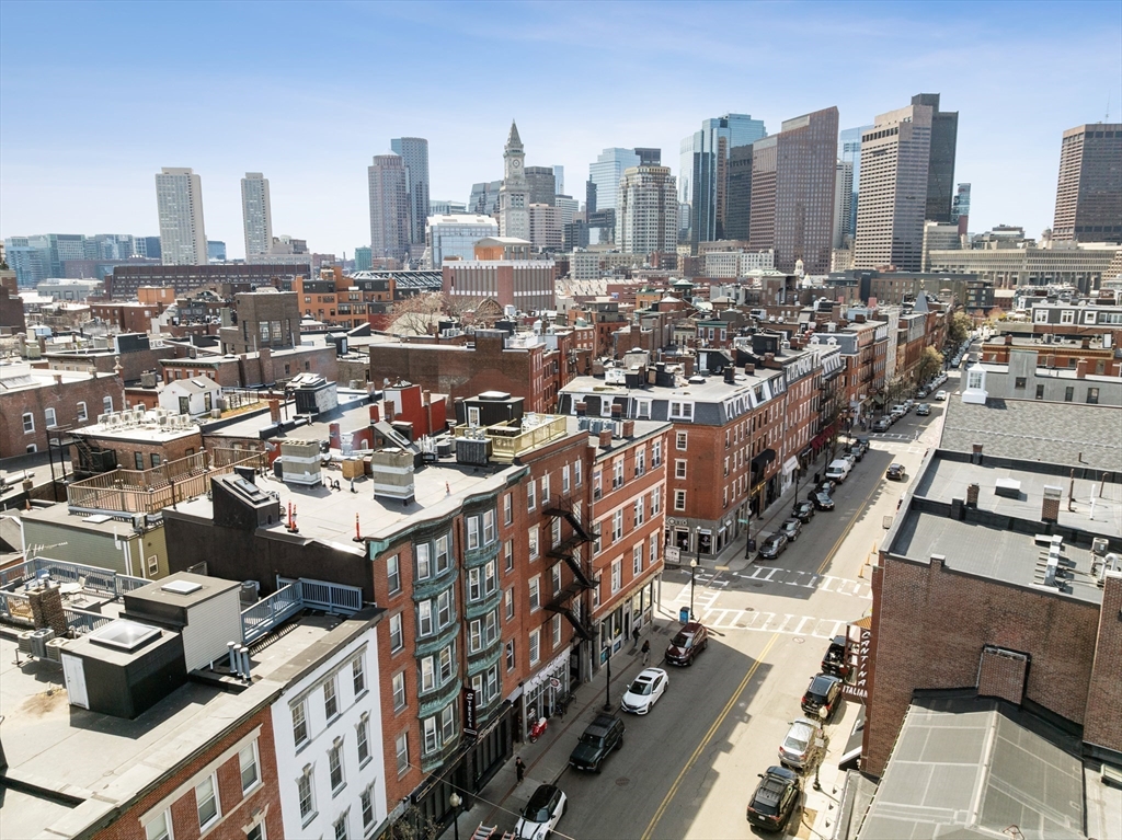 371 Hanover Street, Unit 2 Boston, MA 02113 - Photo 18 of 22 a view of city
