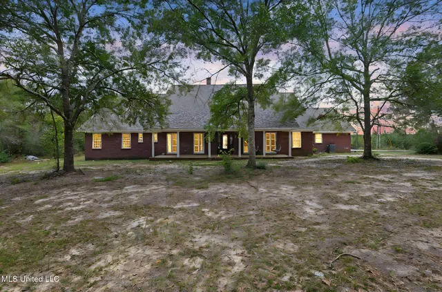 $1,550,000 | 454 Earlville Road, Lucedale, MS 39452