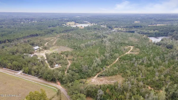 $1,500,000 | 454 Earlville Road, Lucedale, MS 39452