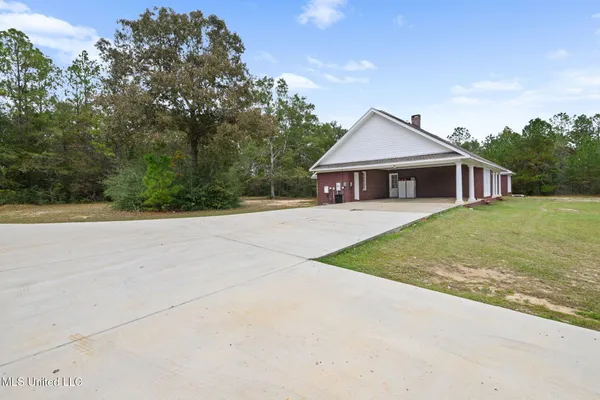$1,500,000 | 454 Earlville Road, Lucedale, MS 39452