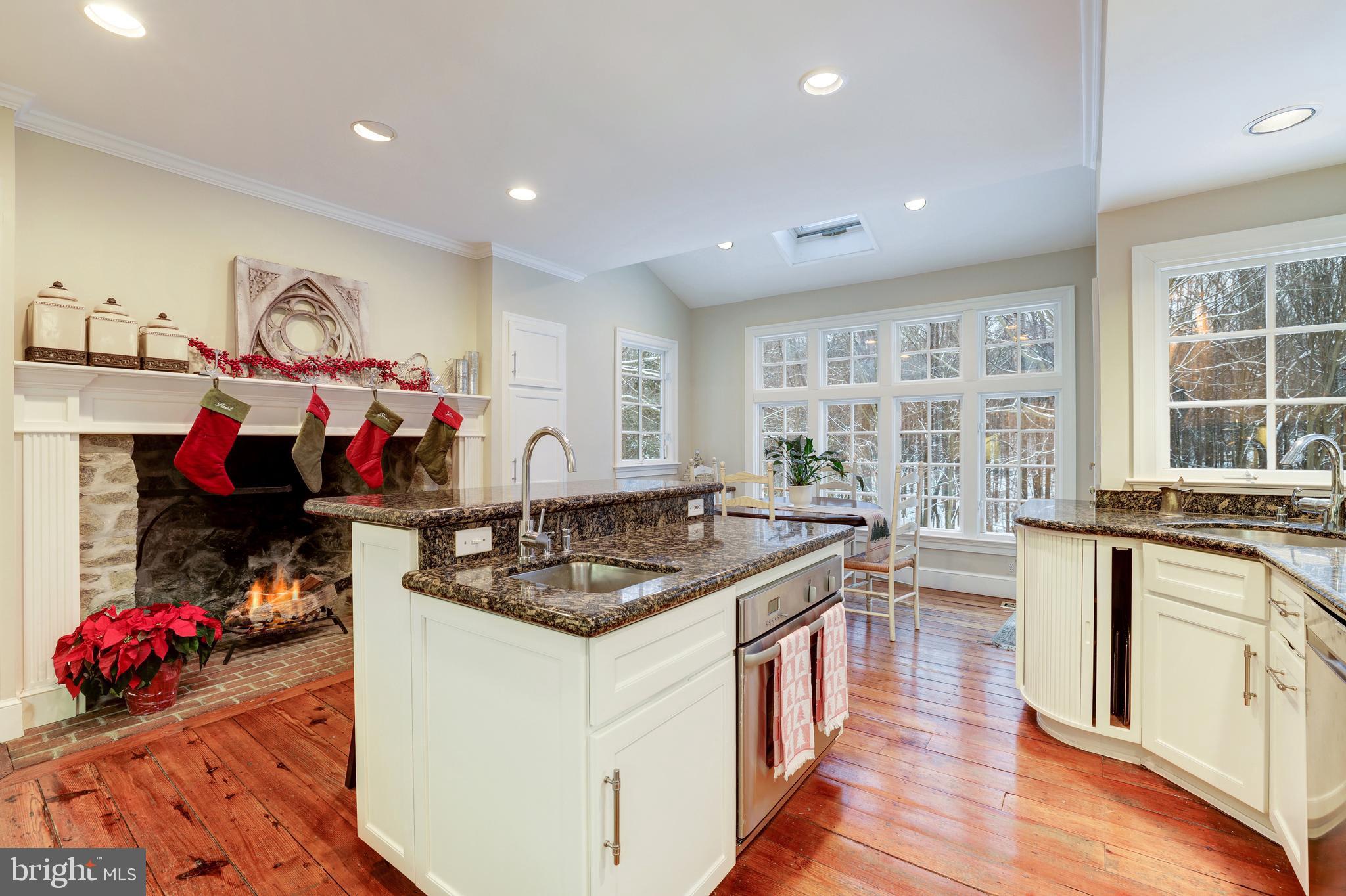 8523 Georgetown Pike McLean, VA 22102 - Photo 35 of 90