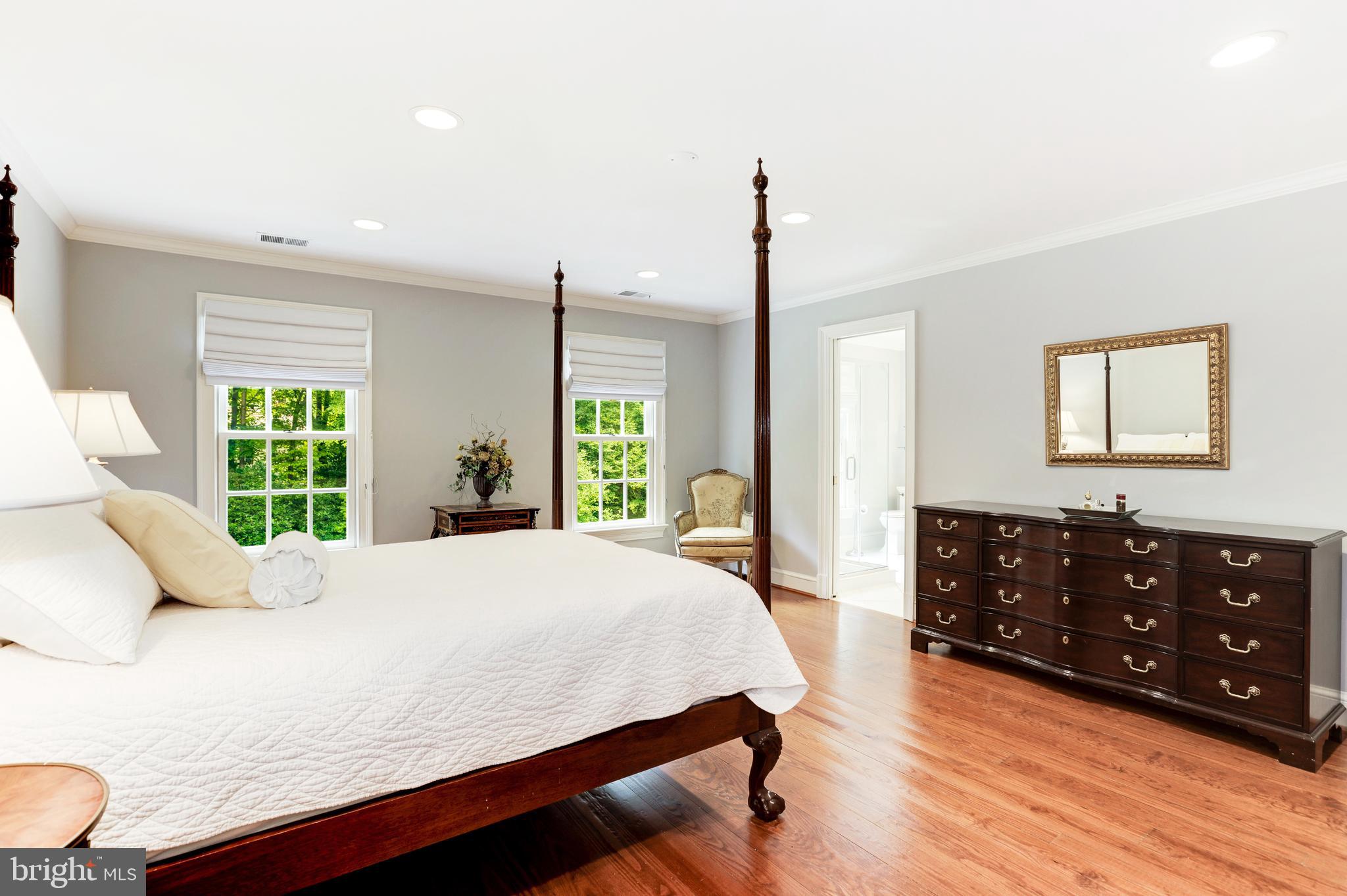 8523 Georgetown Pike McLean, VA 22102 - Photo 40 of 90