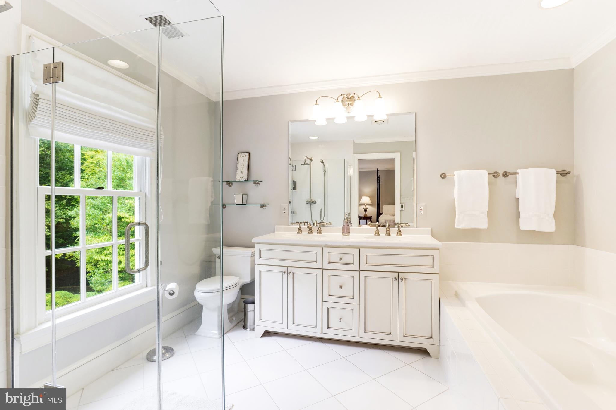 8523 Georgetown Pike McLean, VA 22102 - Photo 41 of 90 Upper level master bath
