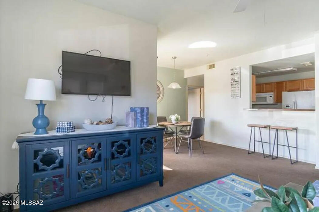 2550 East River Road, Unit 13102 Tucson, AZ 85718 - Photo 8 of 27