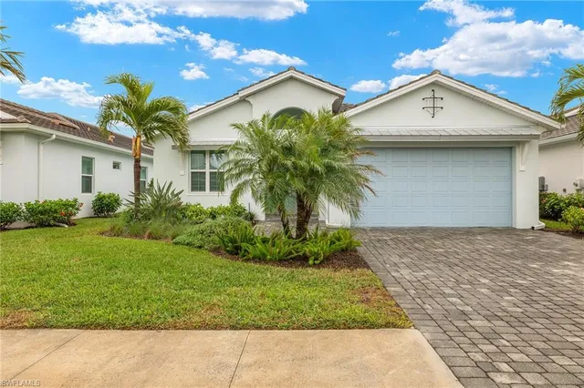 $5,000 | 8880 Redonda Drive, Naples, FL 34114