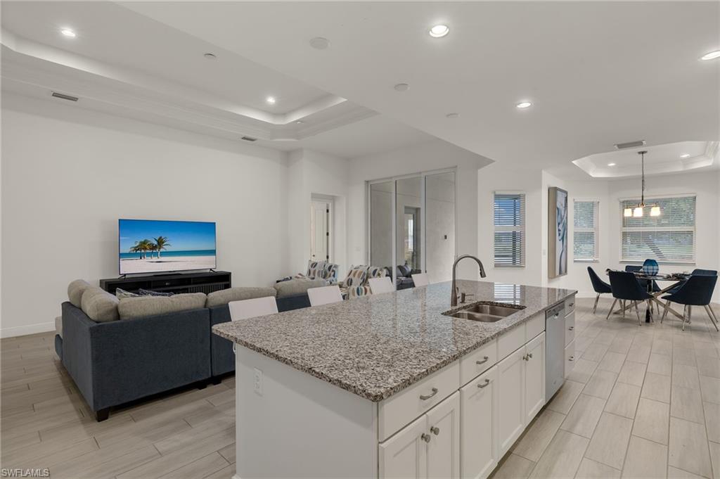 8880 Redonda Drive Naples, FL 34114 - Photo 15 of 41