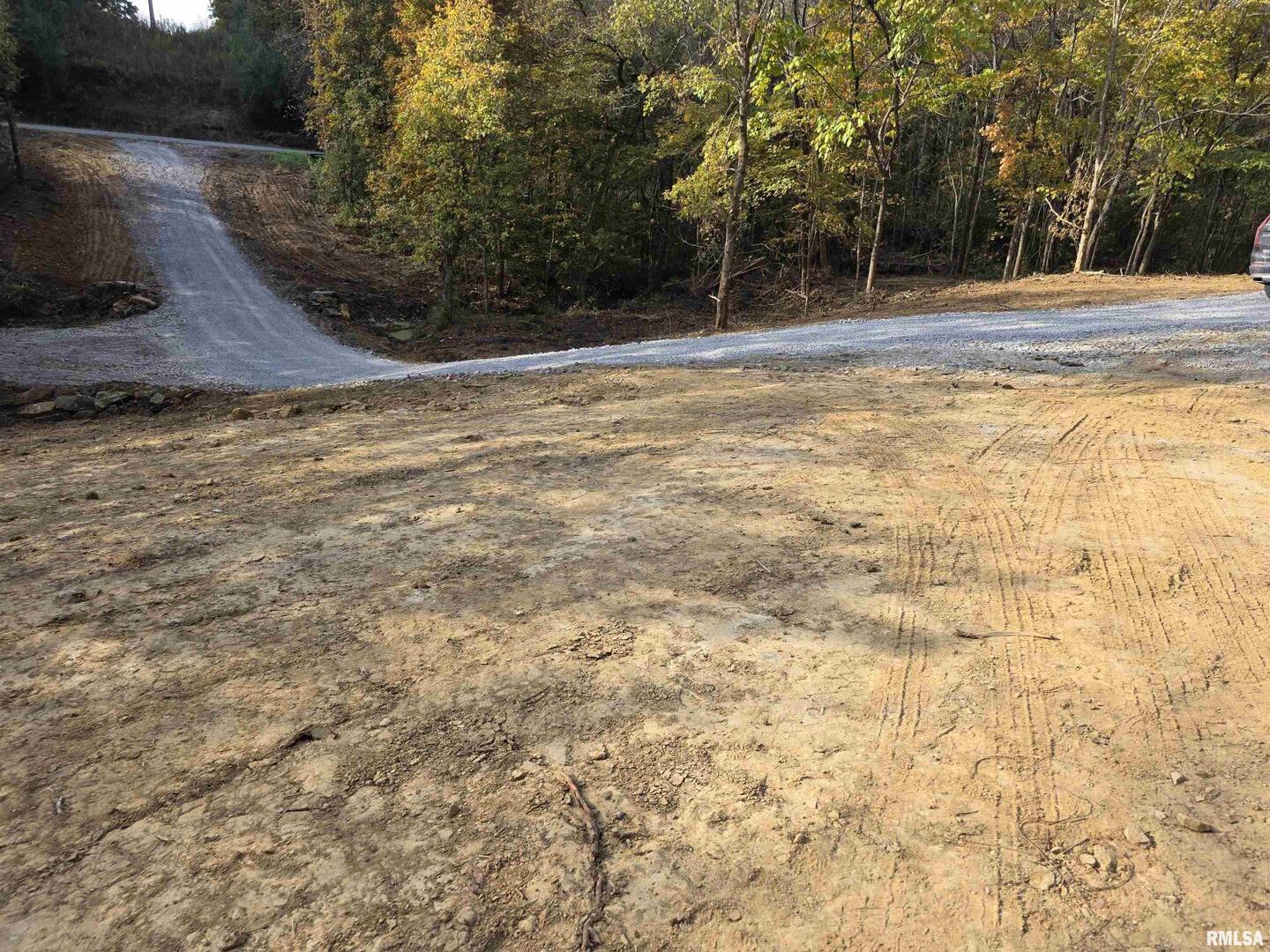 255 Yellow Springs Road Elizabethtown, IL 62931 - Photo 2 of 15