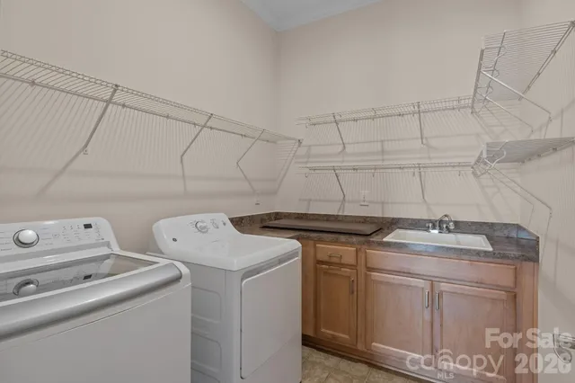 $610,000 | 495 Granite Lake Court, Denver, NC 28037