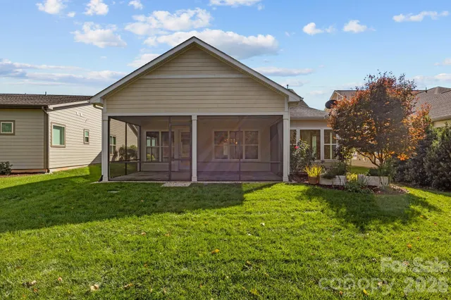 $610,000 | 495 Granite Lake Court, Denver, NC 28037