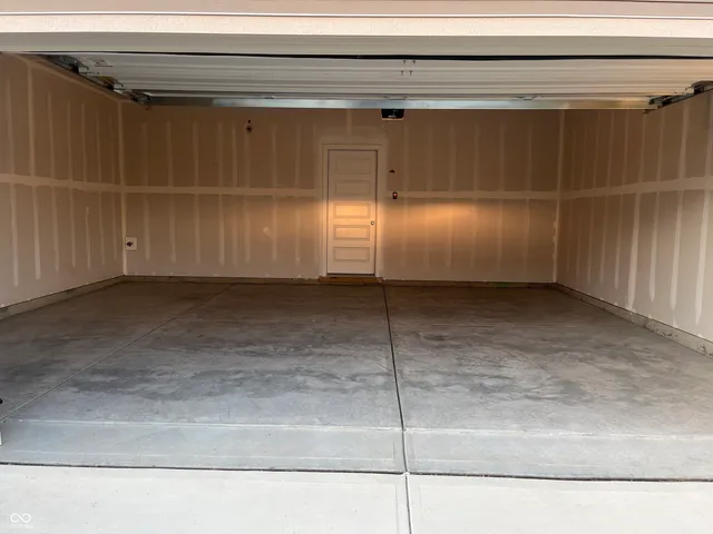 $2,200 | 17309 Wellburn Drive, Westfield, IN 46074