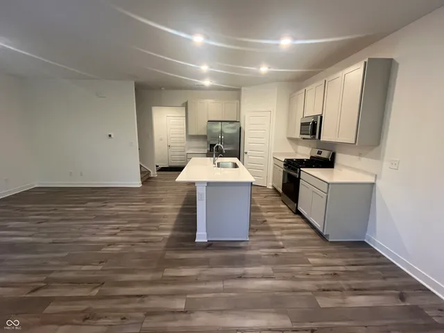 $2,200 | 17309 Wellburn Drive, Westfield, IN 46074