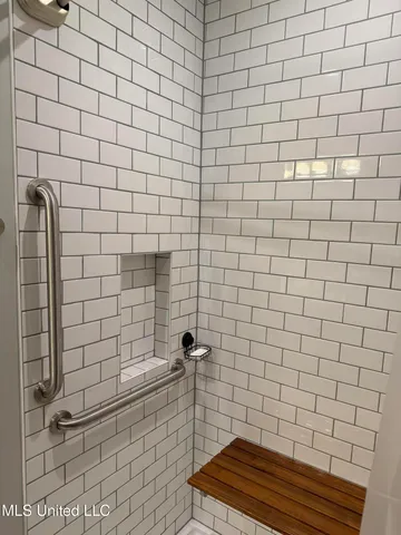 $220,000 | 2501 Bienville Boulevard, Unit 523, Ocean Springs, MS 39564