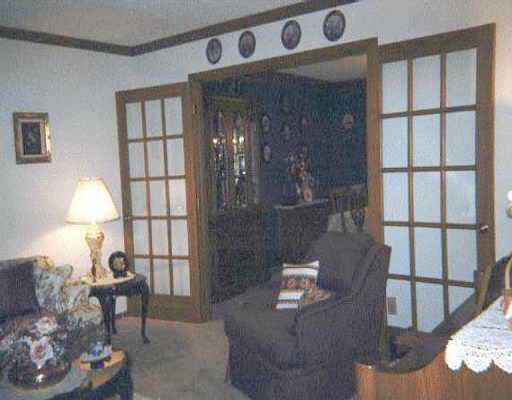 9313 Timber Ridge Court Fort Wayne, IN 46804 - Photo 5 of 7 Gallery Image 5