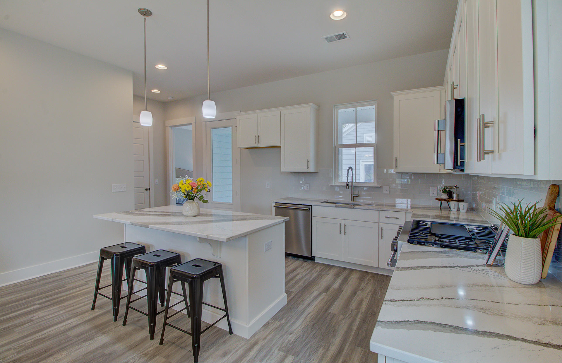 2017 Codorus Lane Hanahan, SC 29410 - Photo 14 of 52 15 - Copy