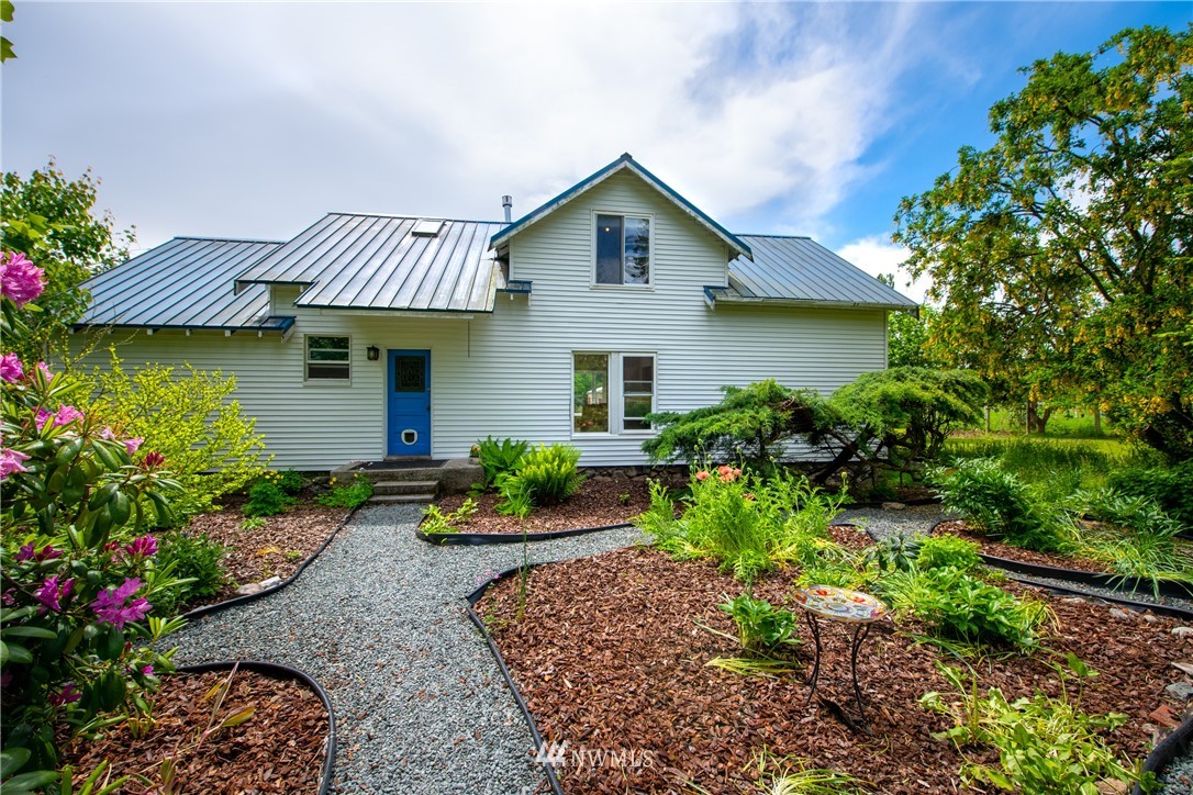 7141 Guemes Island Road Anacortes, WA 98221 - Photo 3 of 25 Gallery Image 3