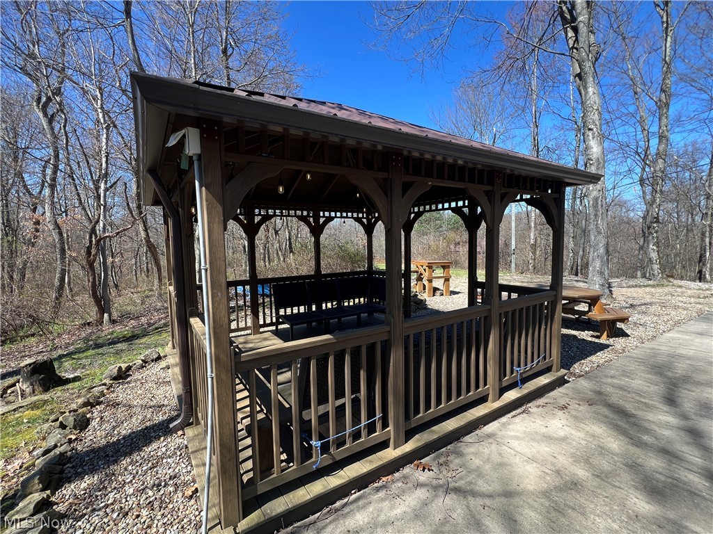 5180 Fresno Road Northwest Dellroy, OH 44620 - Photo 29 of 47 Picnic gazebo