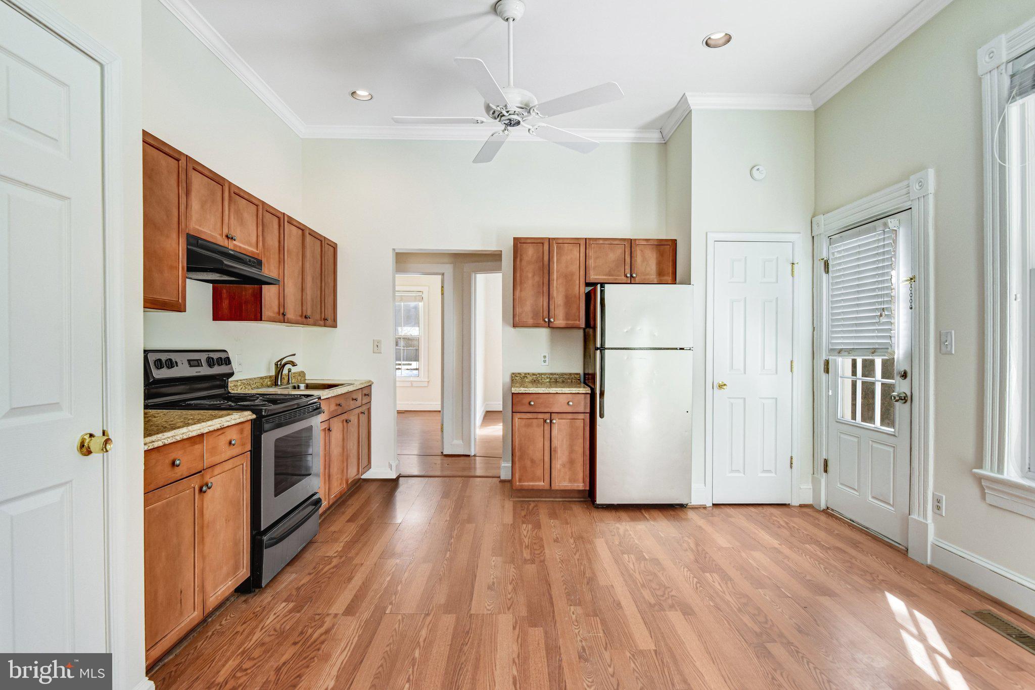 8753 Signal Hill Road, Unit 2 Manassas, VA 20110 - Photo 6 of 23