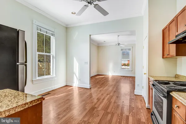 $1,995 | 8753 Signal Hill Road, Unit 2, Manassas, VA 20110