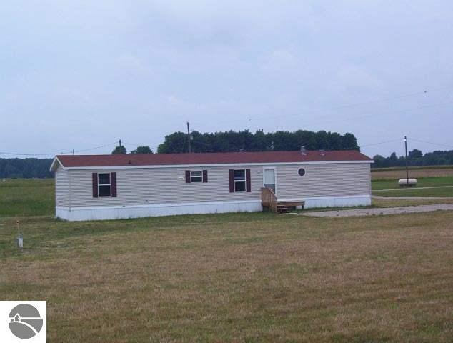 9141 County Line Road Buckley, MI 49620 - Photo 1 of 4 1643979.JPG