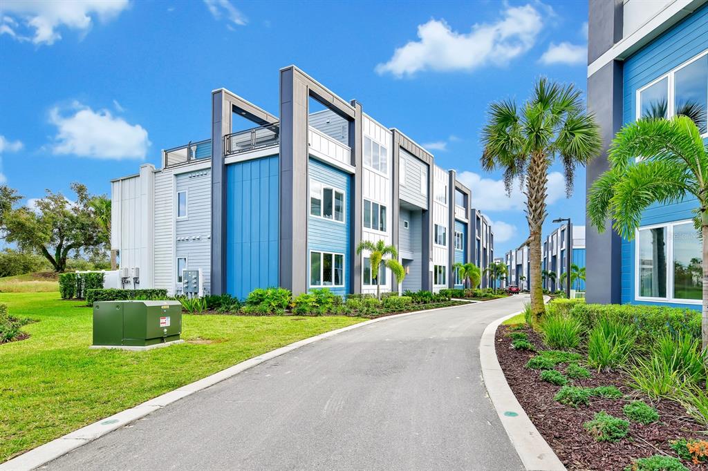 7740 Sandy Ridge Drive, Unit 113 Reunion, FL 34747 - Photo 3 of 40