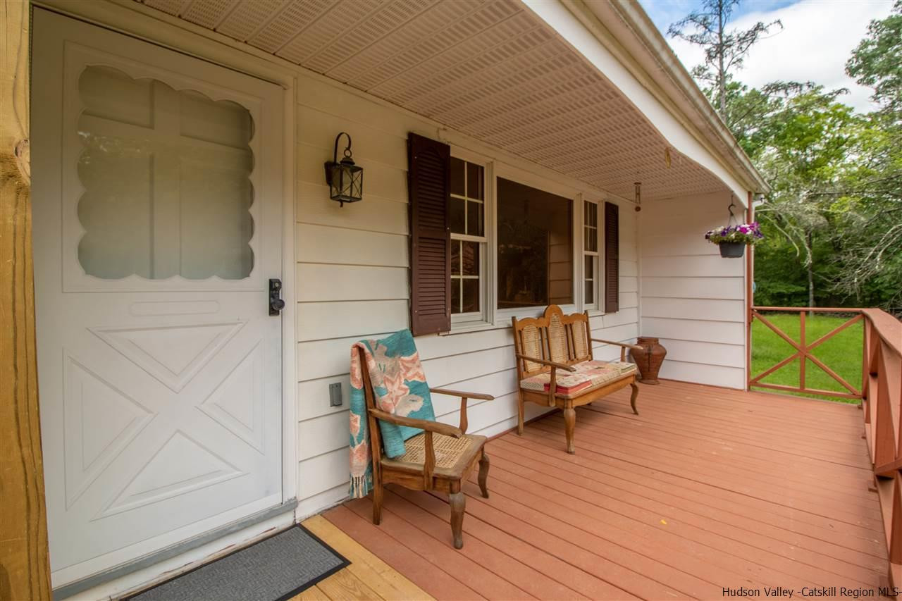 93 Mountain Road Shokan, NY 12481 - Photo 4 of 25 Photo 4