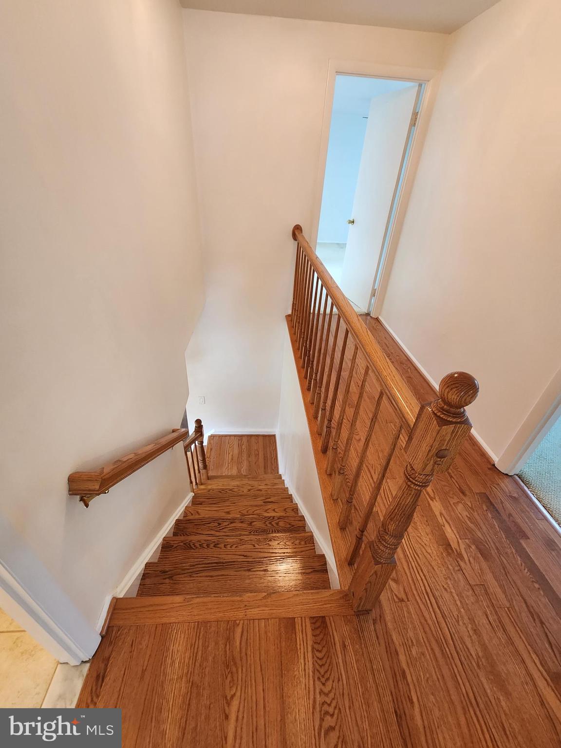 13171 Morning Spring Lane Fairfax, VA 22033 - Photo 23 of 34 a view of entryway